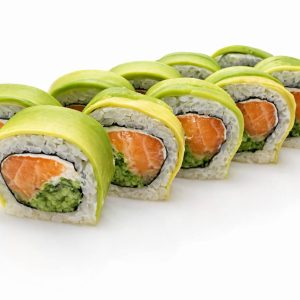 California Classic awokado 8 szt ( Nori, ryż, łosoś, serek, ogórek, awokado) Cena: 57 zł.
